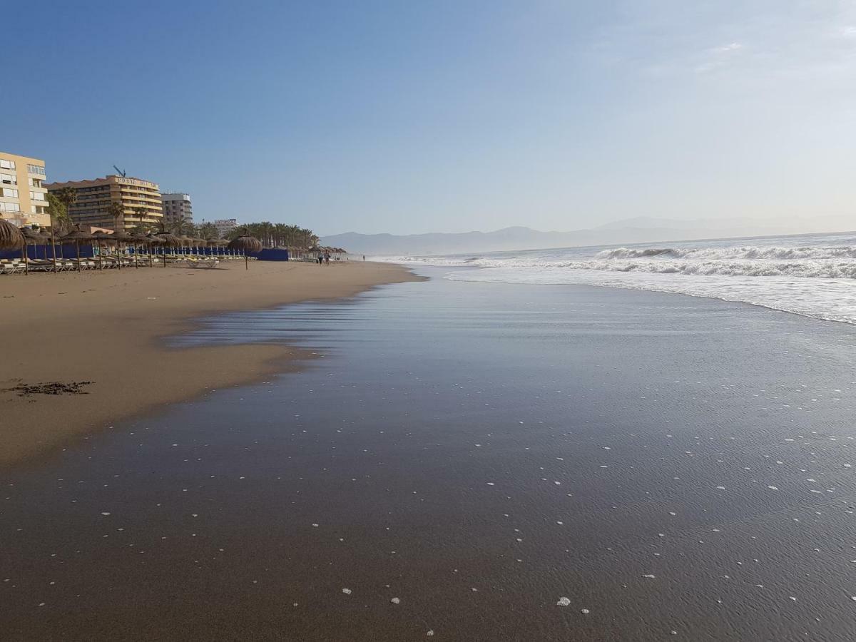 Lujoso Estudio Frontal Al Mar Torremolinos Kültér fotó