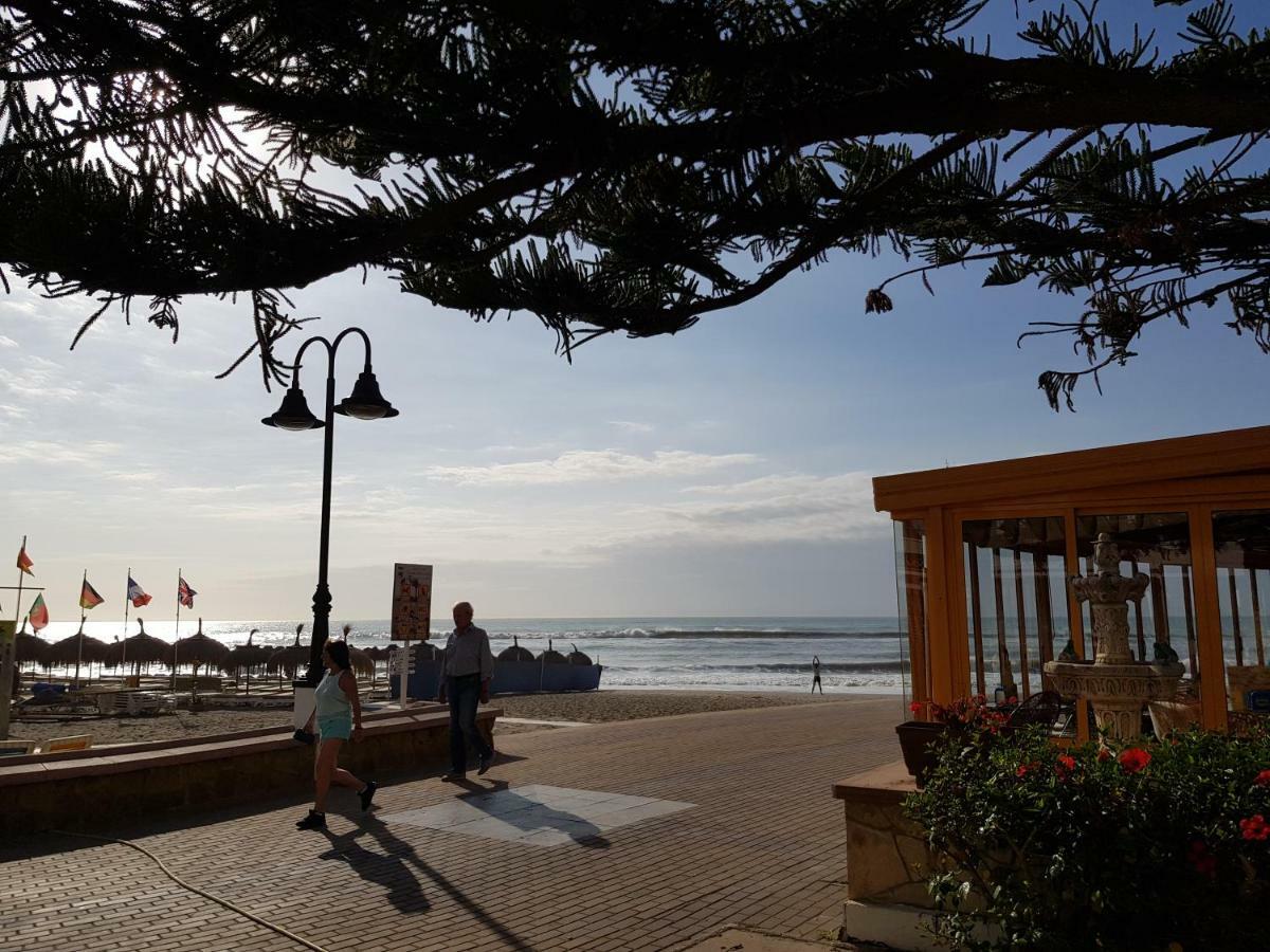 Lujoso Estudio Frontal Al Mar Torremolinos Kültér fotó